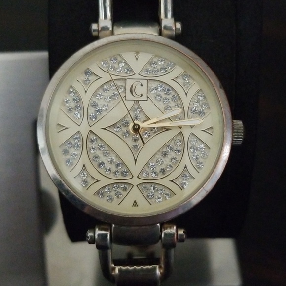 Watch - Picture 2 of 2